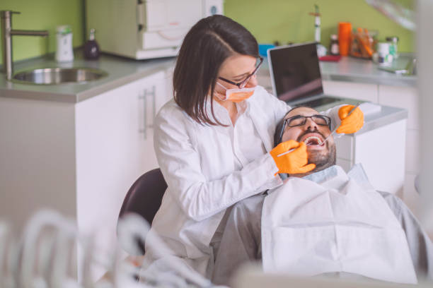 Best Broken Tooth Emergency  in Hainesvle, IL